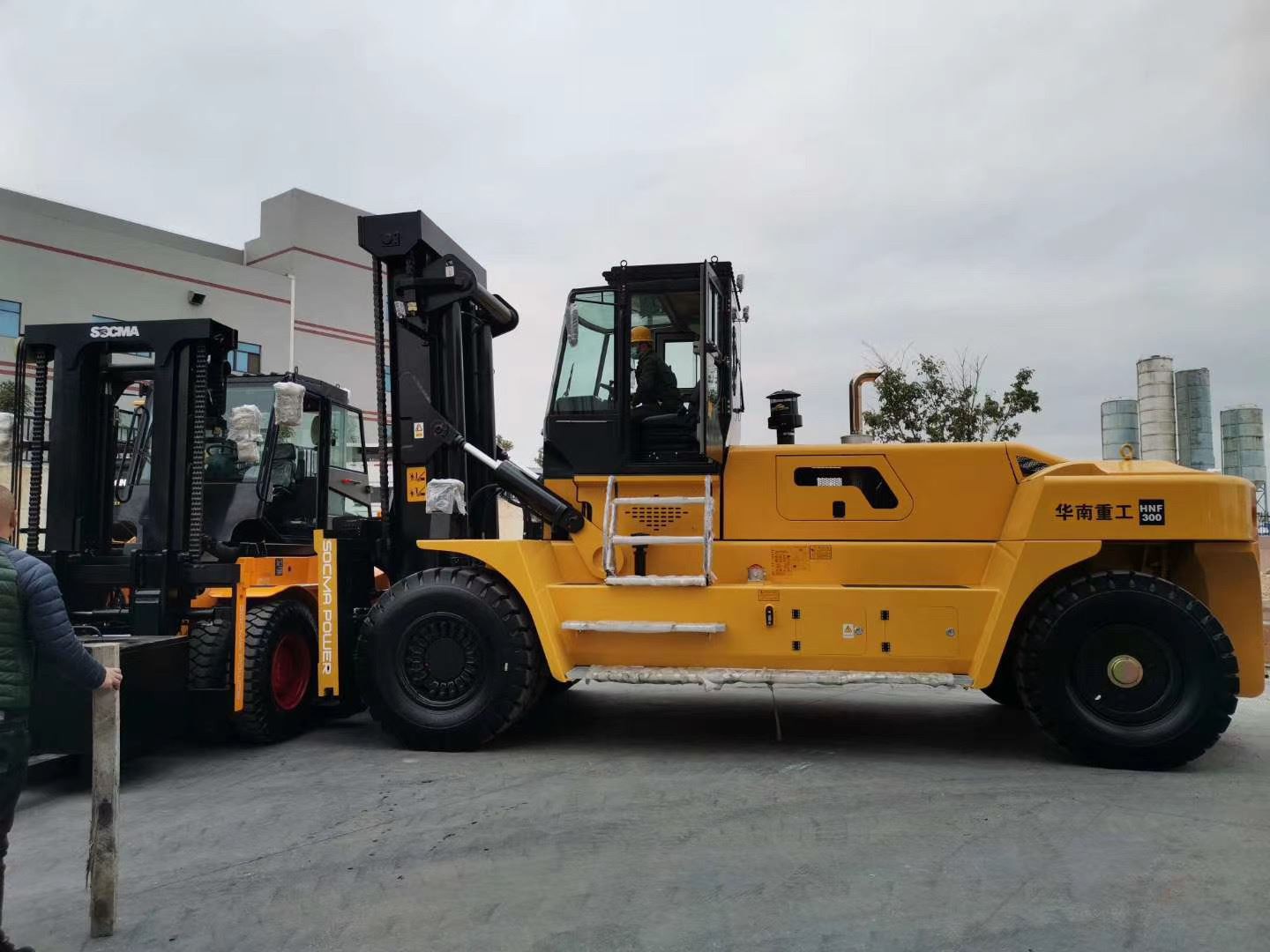 socma heavy duty forklift diesel model socma heavy duty forklift diesel model