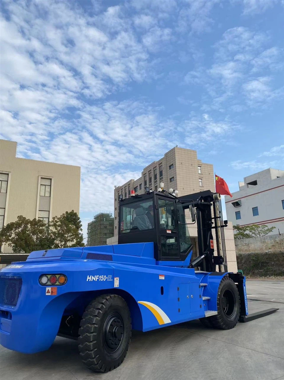 SOCMA 15 Ton Electric Forklift factory
