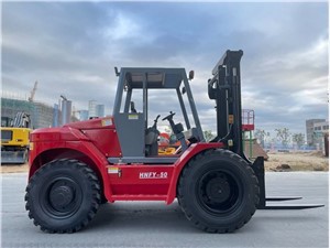 4 rattaveoga maastikutõstuk