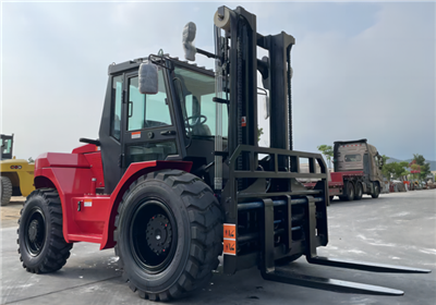 5T 4 rattaveoga kahveltõstuk